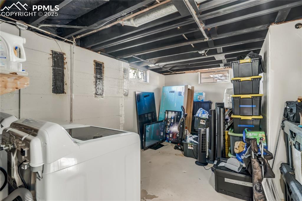 Image 35 of 48: Basement