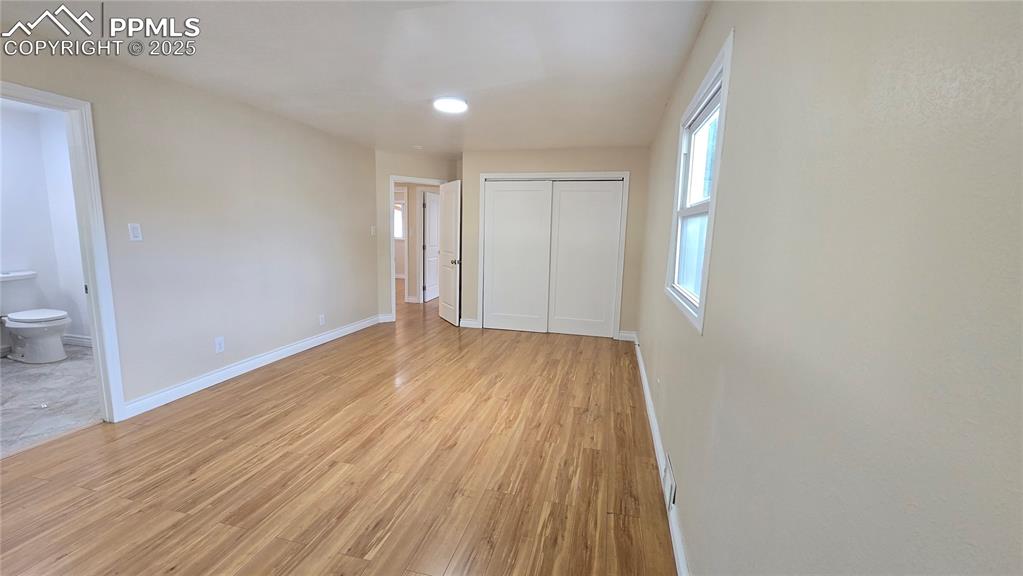 Image 14 of 42: Primary bedroom