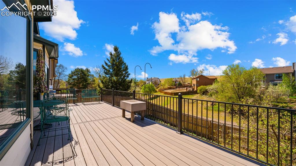 Image 14 of 47: Deck