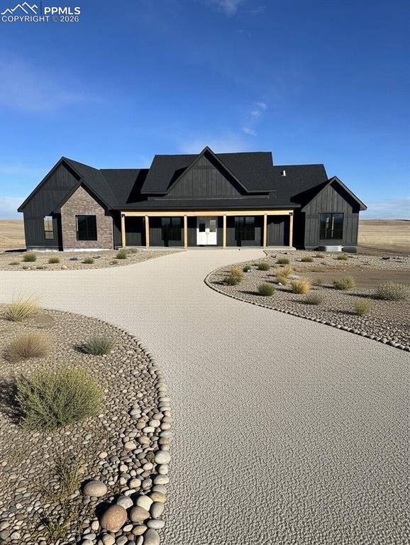 Image 1 of 2: Front of Structure