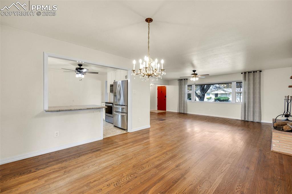 Image 8 of 29: Living Room