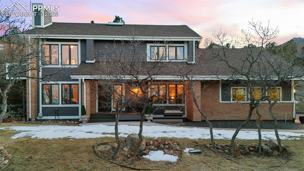 Image 1 of 47: Back of Structure