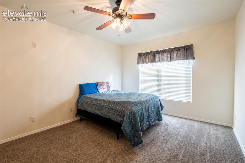 Image 13 of 26: Primary bedroom (1)