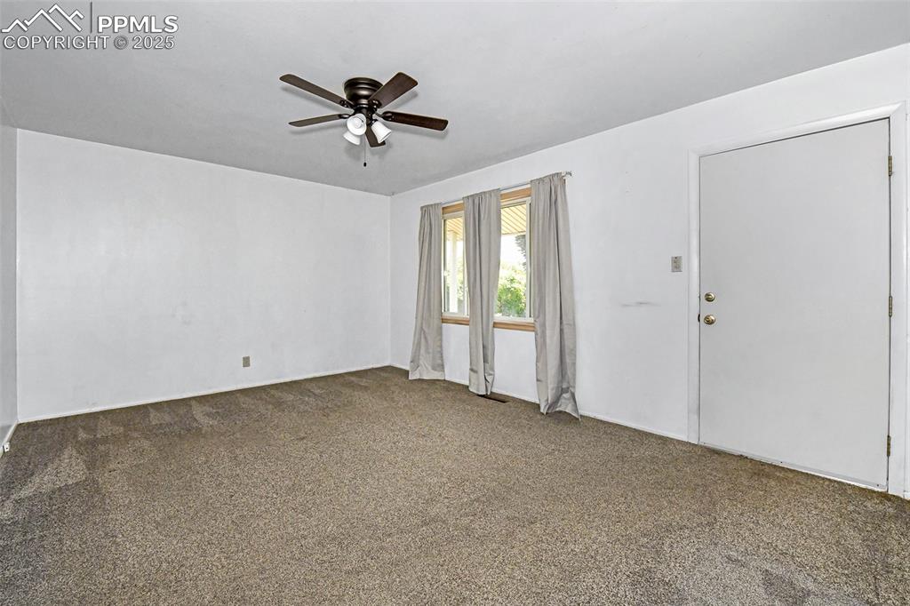 Image 2 of 19: Large front Living Room
