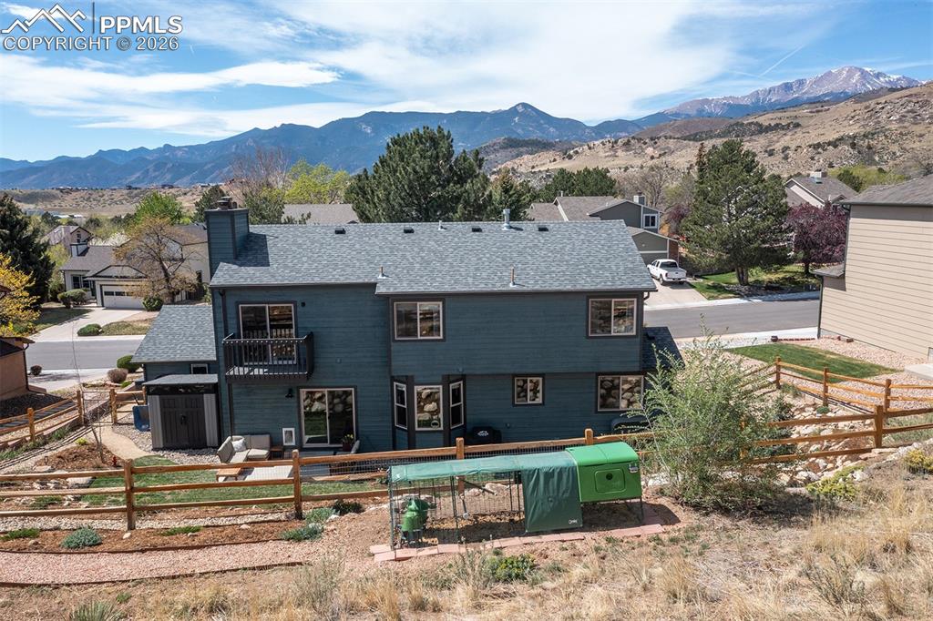 Image 43 of 50: Back of Structure