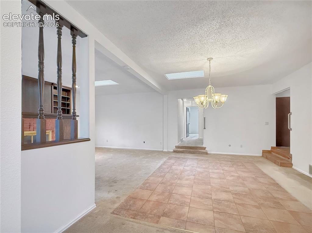 Image 7 of 19: Living Room