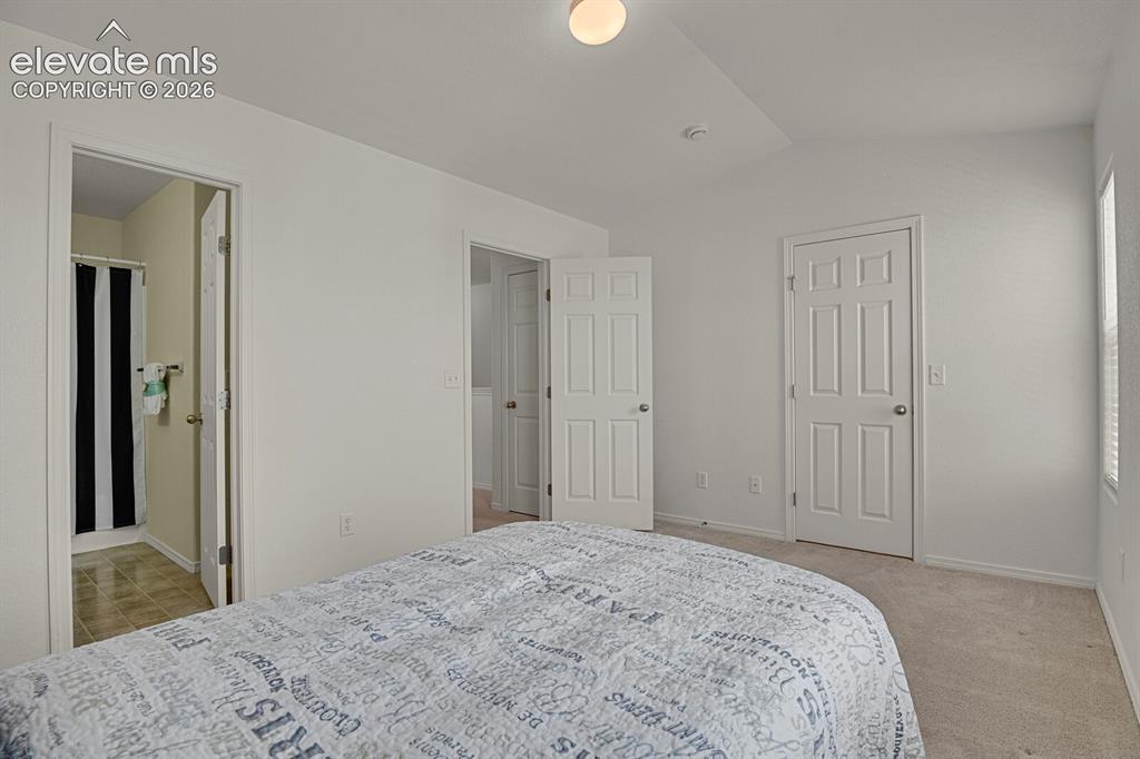 Image 18 of 28: Bedroom