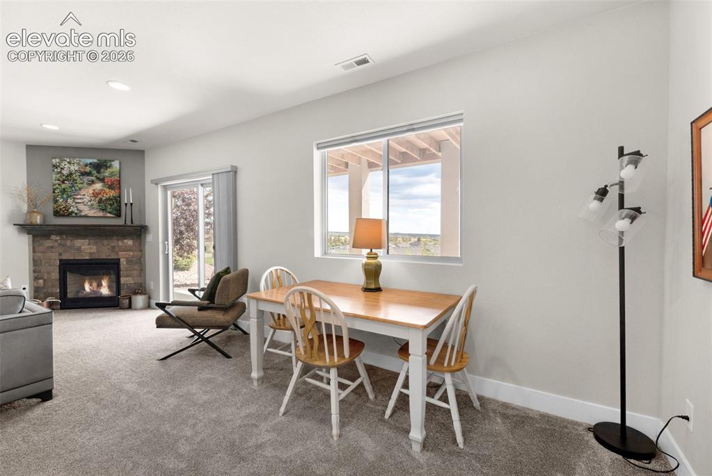 Image 29 of 48: Family Room