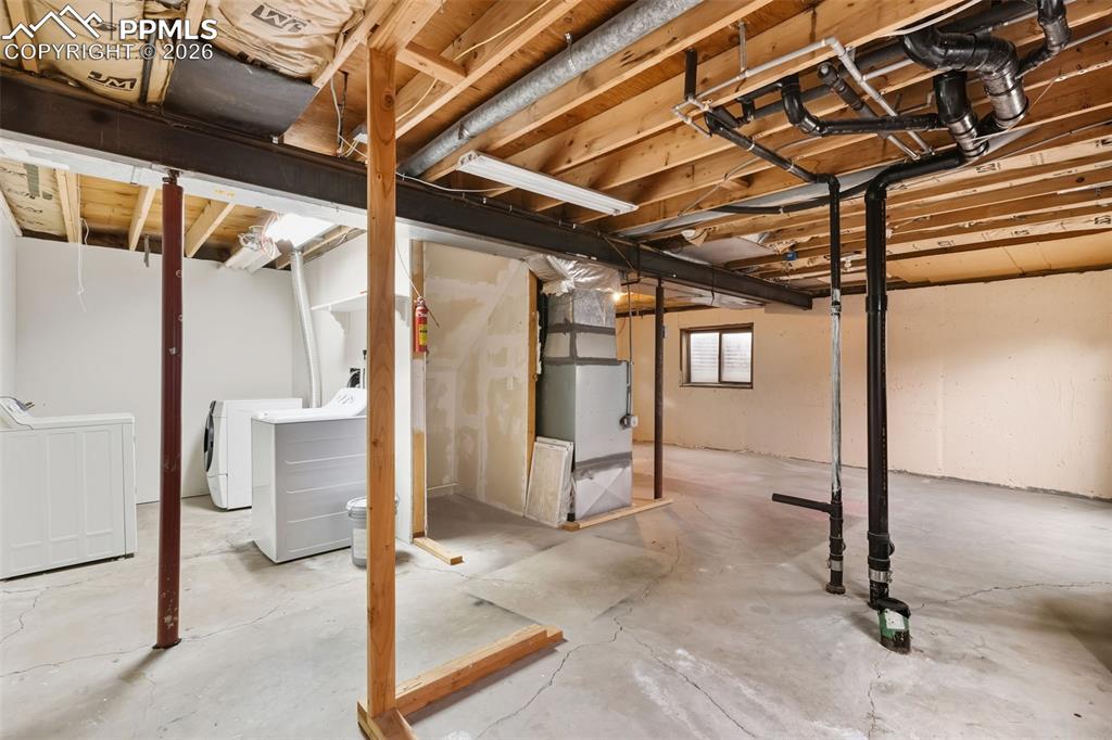 Image 38 of 43: No Description Available