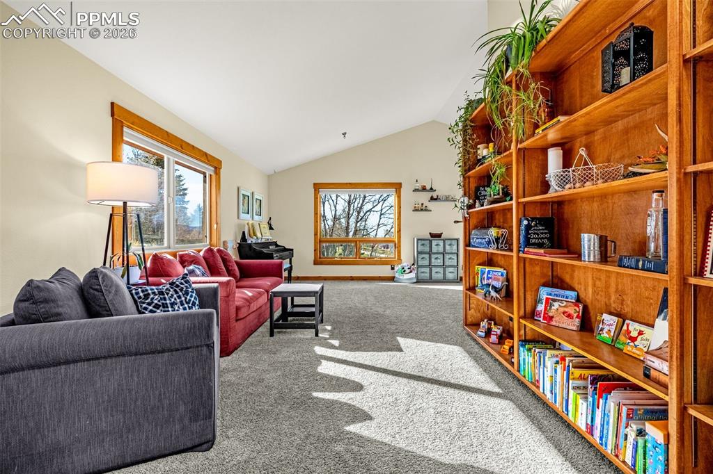 Image 3 of 40: Living Room