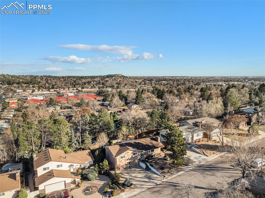 Image 25 of 26: TRANQUILL STREET with Private Backyard!