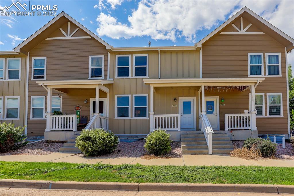 Listing 2665391, Image 1 of 33