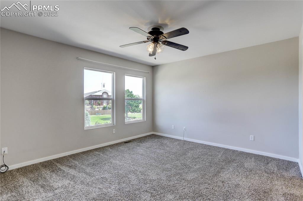 Listing 2665391, Image 17 of 33
