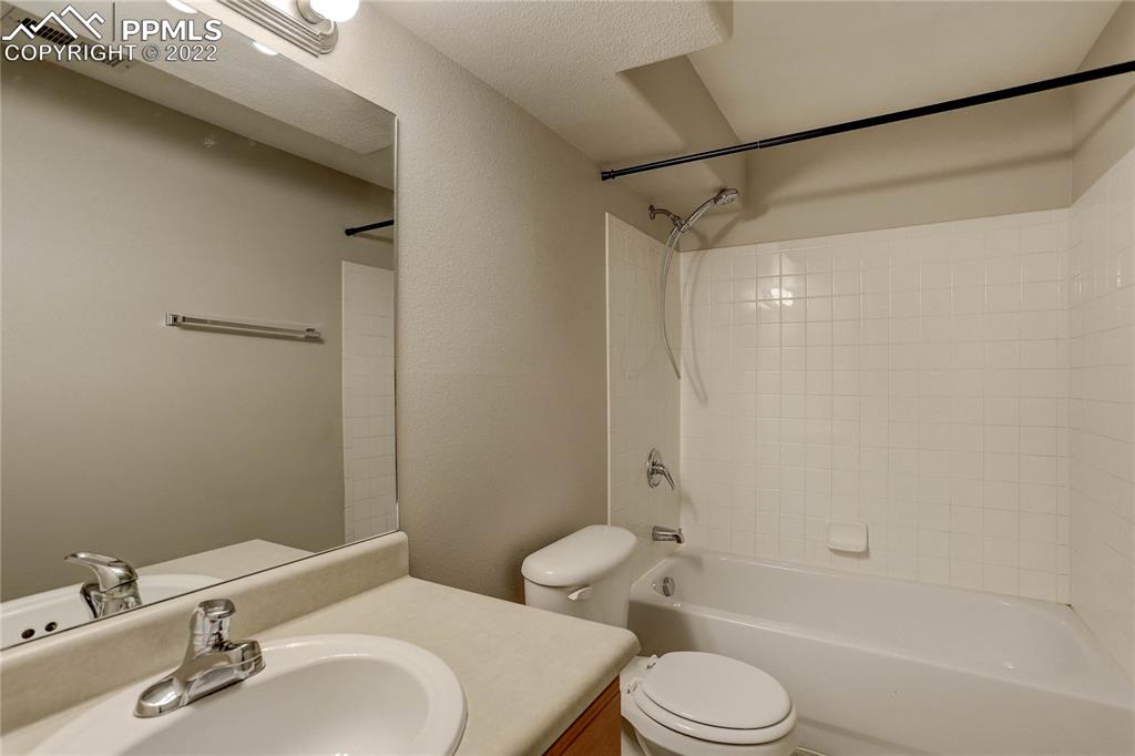Listing 2665391, Image 27 of 33