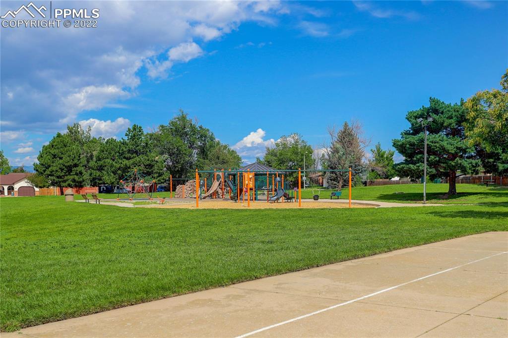 Listing 2665391, Image 30 of 33