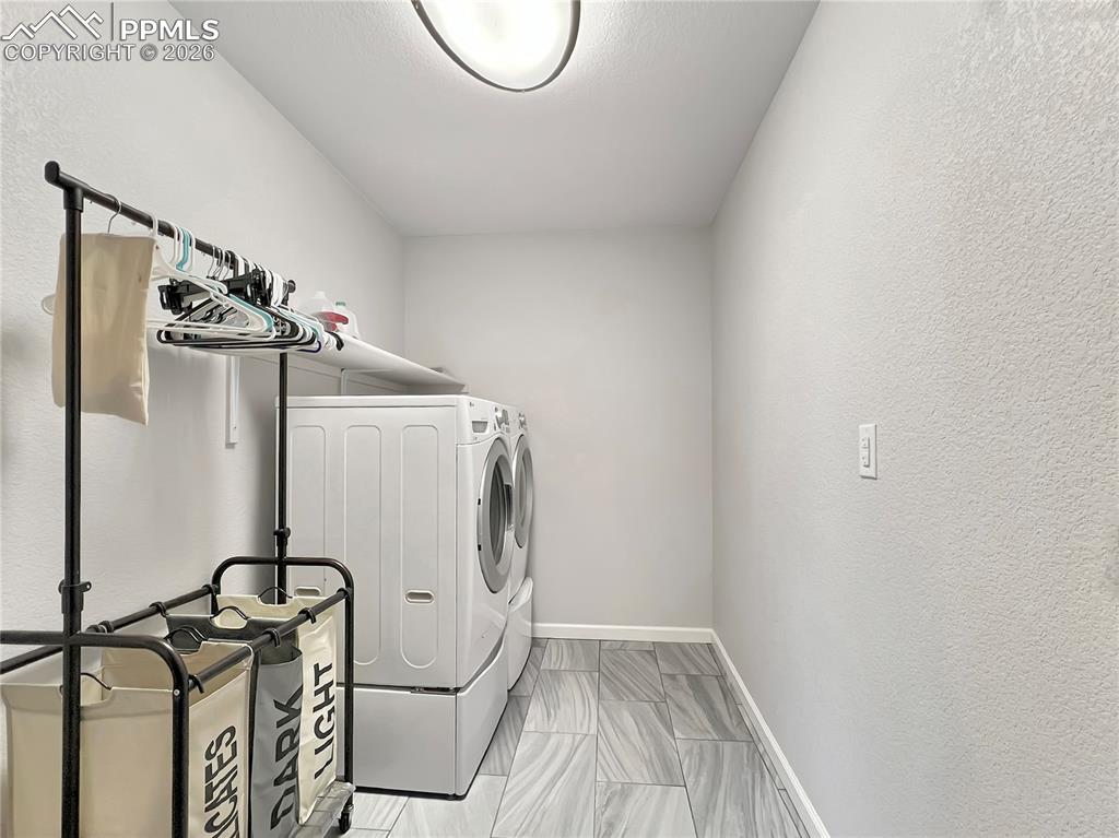 Image 34 of 41: Laundry