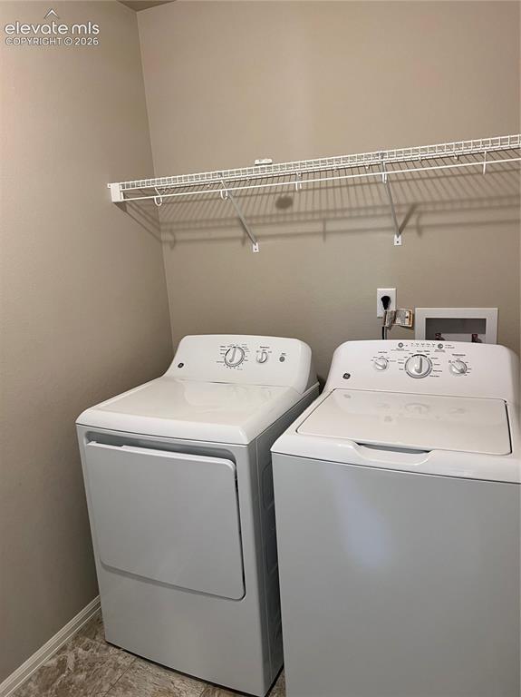 Image 13 of 27: Laundry
