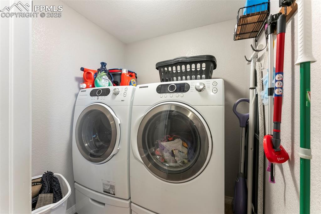 Image 16 of 46: Laundry