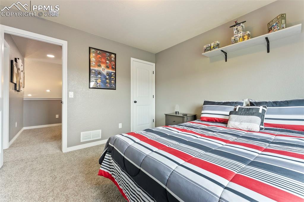 Image 24 of 46: Bedroom