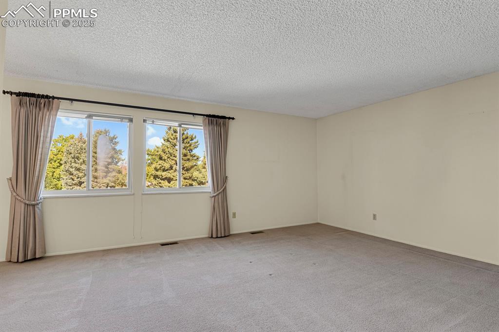 Image 3 of 25: Other