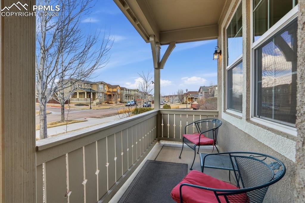 Image 3 of 50: Balcony