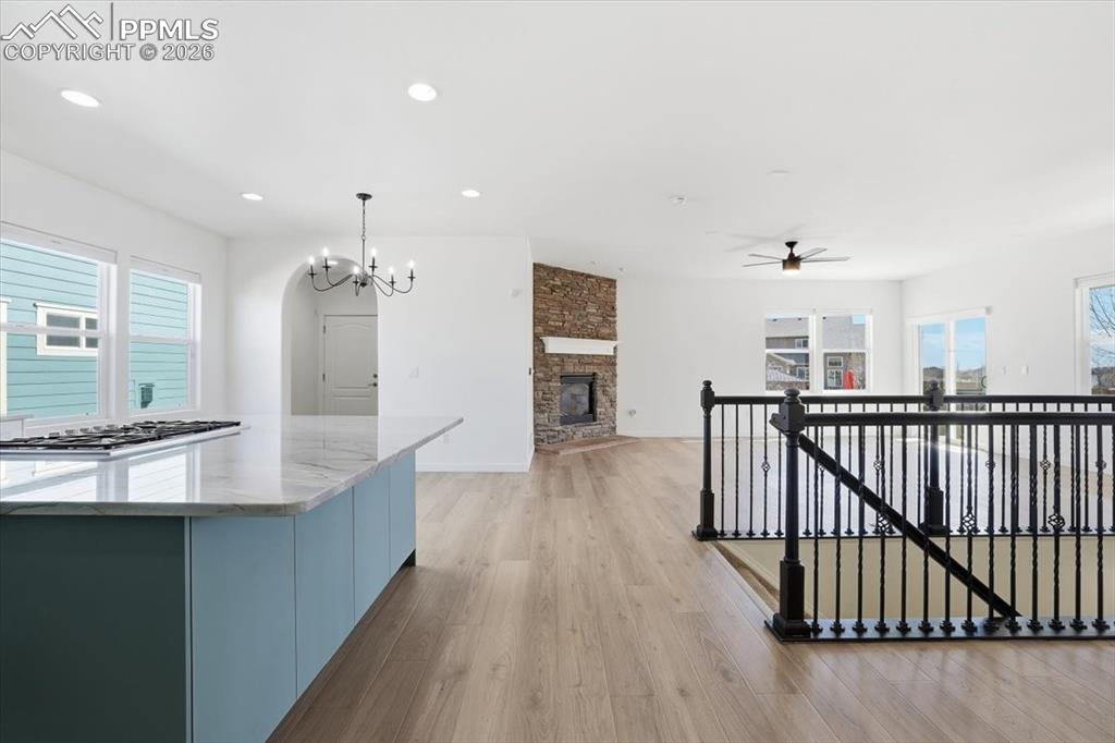 Image 8 of 50: Kitchen