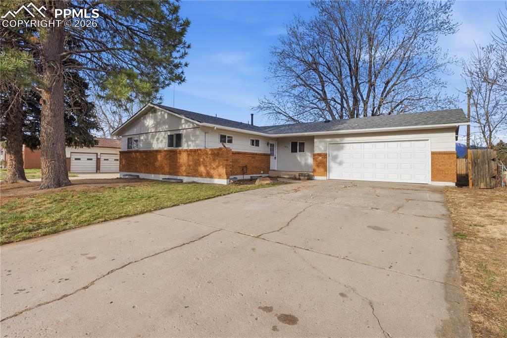 Image 1 of 39: No Description Available