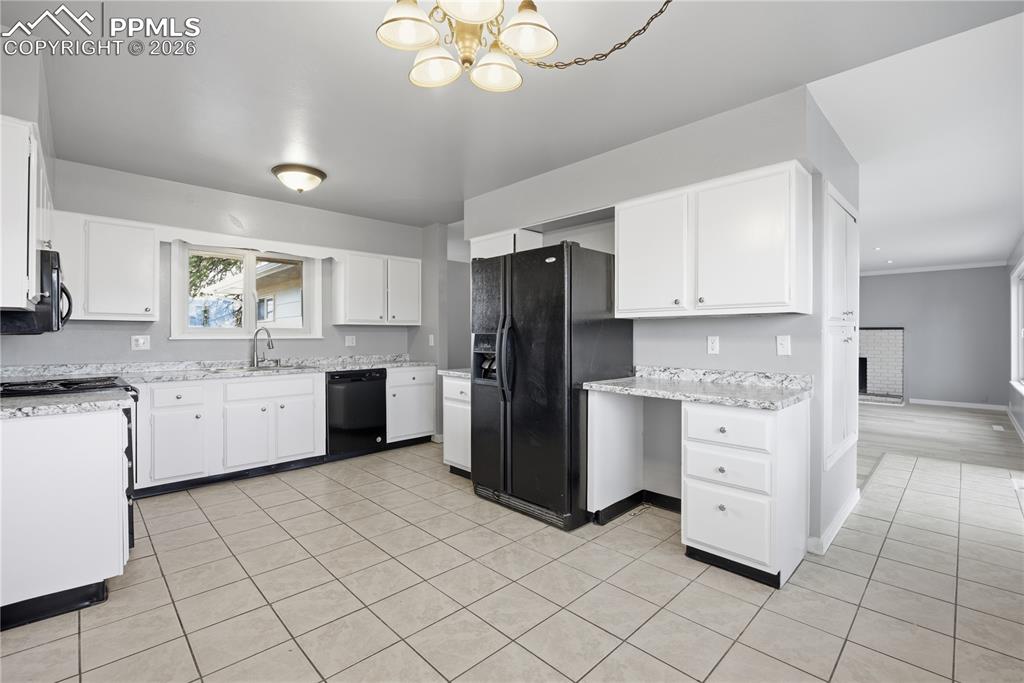 Image 16 of 39: No Description Available