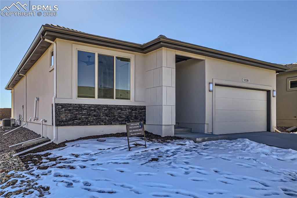 Image 4 of 44: Side of Structure