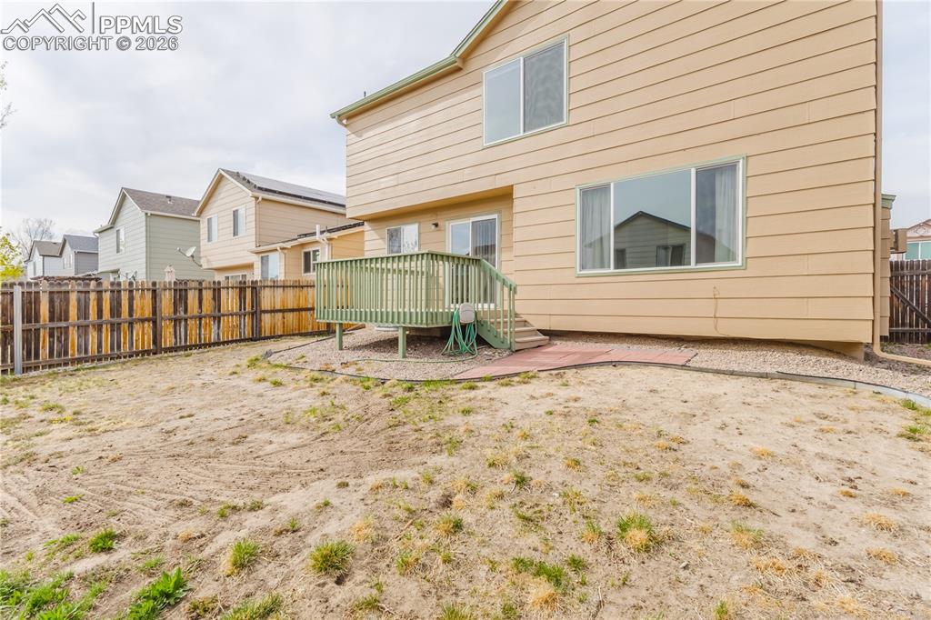 Image 50 of 50: Garage