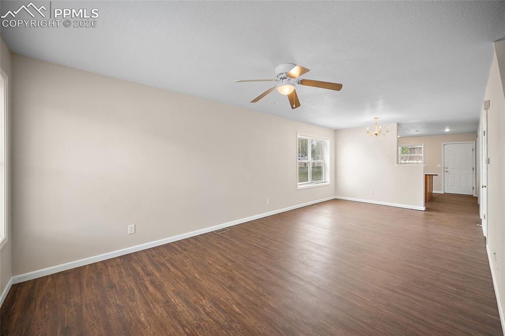 Image 10 of 36: Living Room