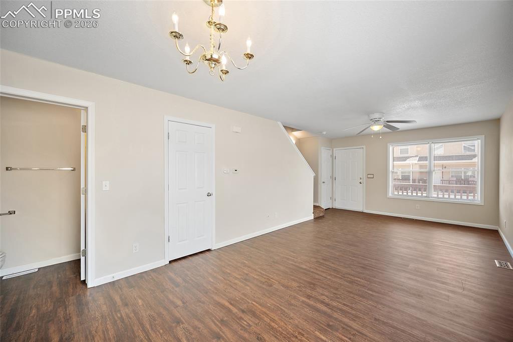 Image 11 of 36: Living Room