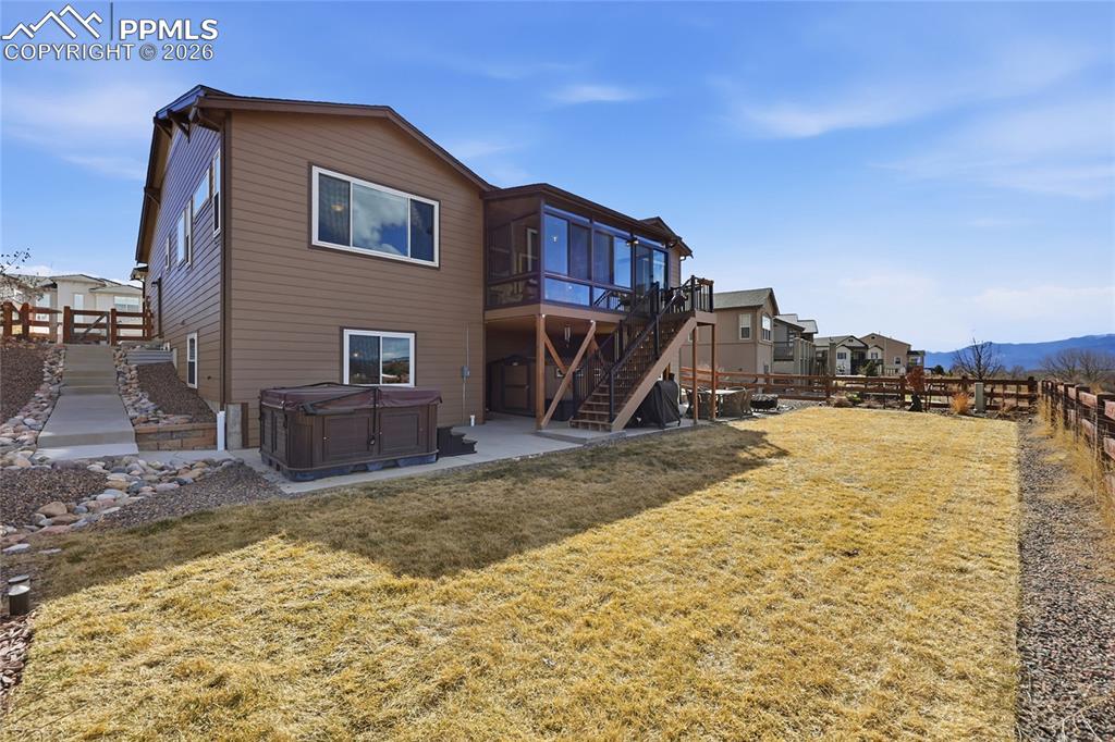 Image 42 of 50: Back of Structure