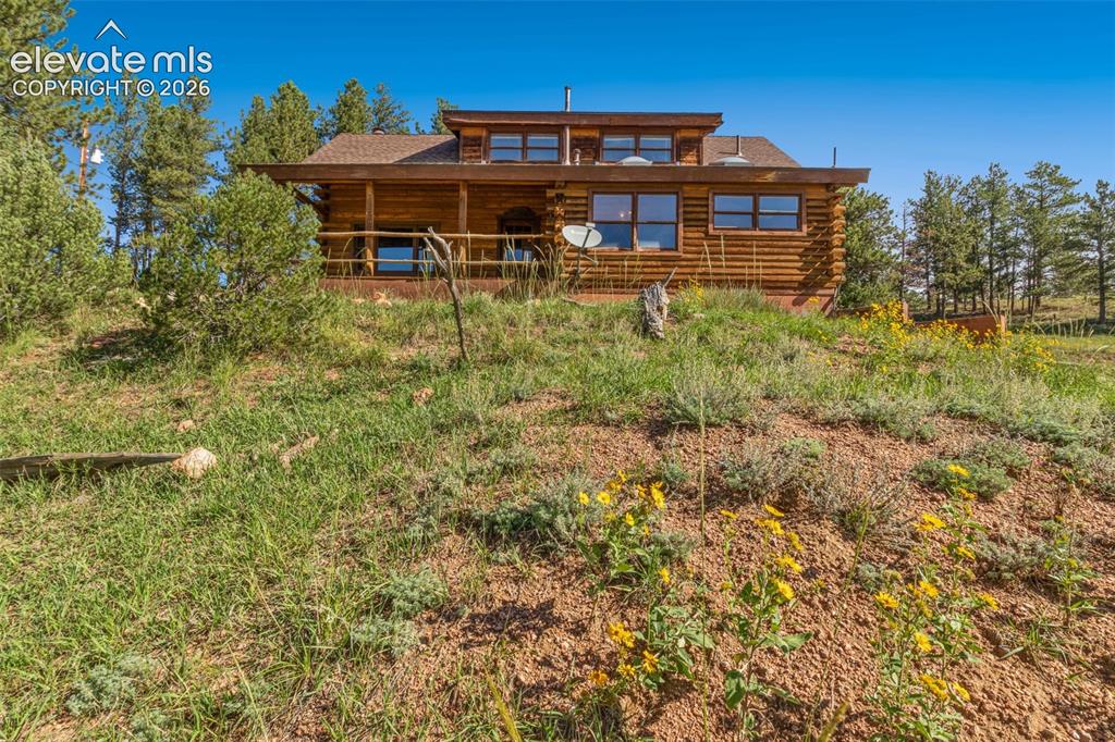Image 30 of 32: Expansive outdoor setting highlights the property