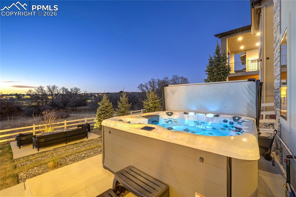 Image 43 of 50: Patio