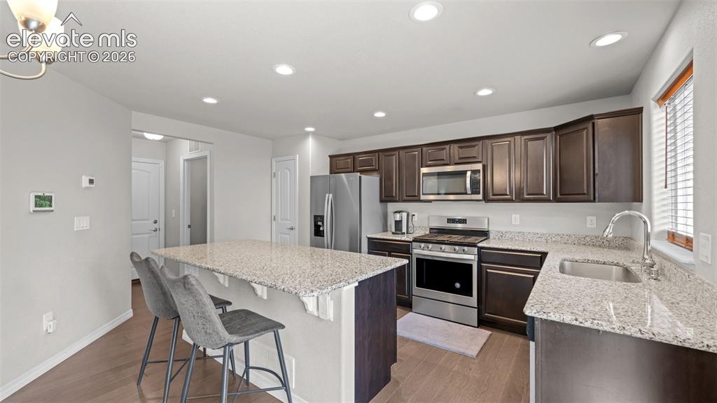 Image 14 of 42: Kitchen