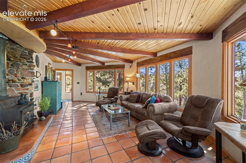 Image 8 of 33: Living Room
