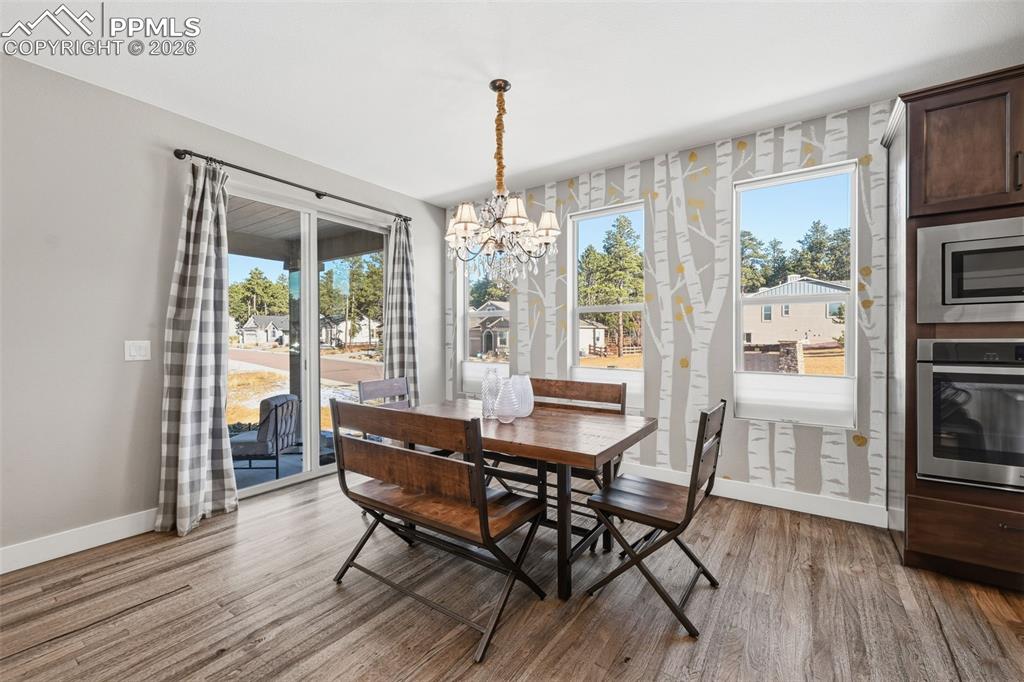 Image 11 of 40: Another view of the dining area!