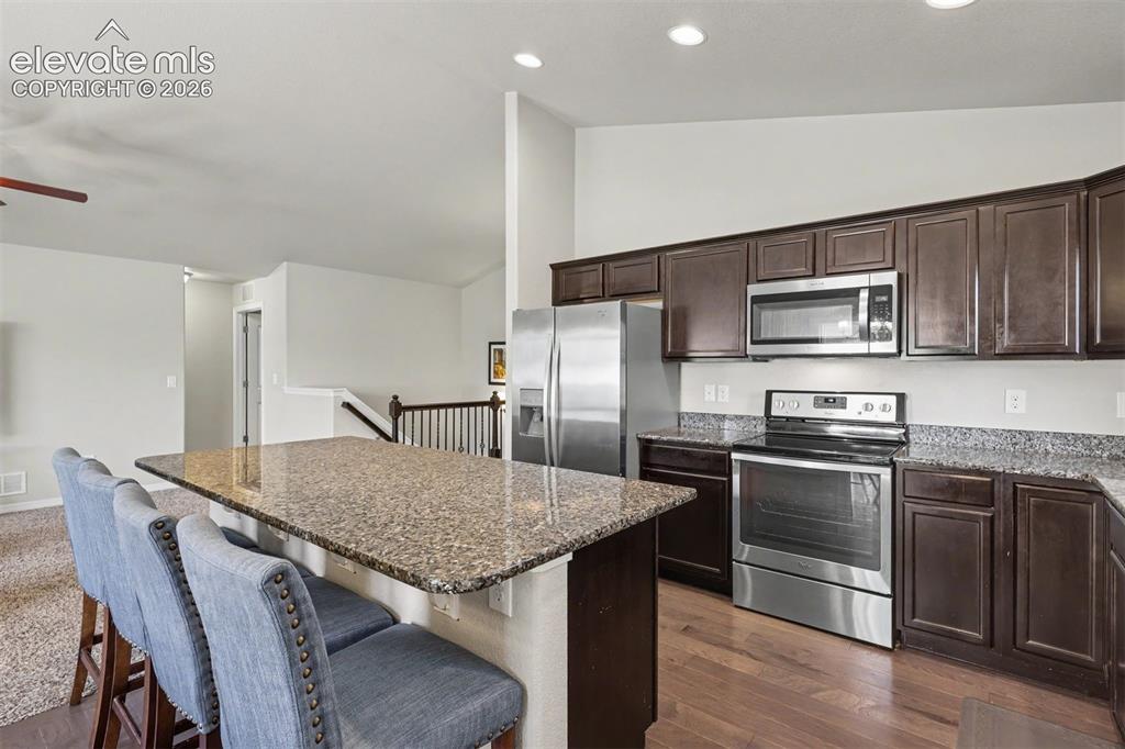 Image 6 of 36: Kitchen