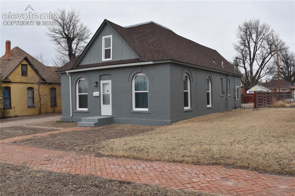 Image 1 of 24: Front of Structure