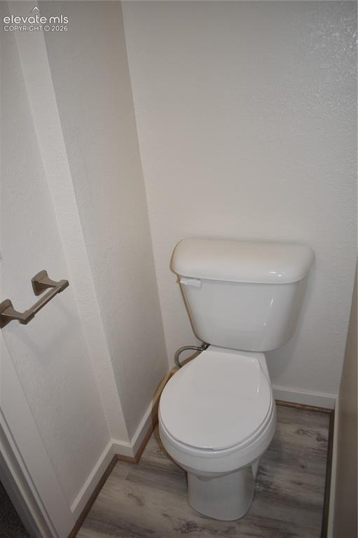 Image 18 of 24: Bathroom