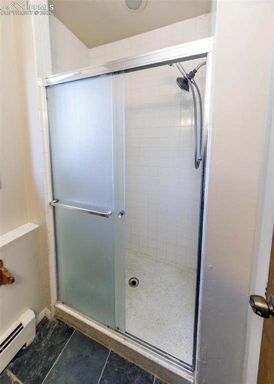 Image 11 of 48: Bathroom