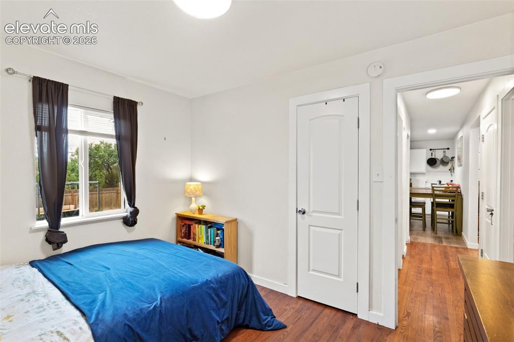 Image 9 of 27: Bedroom
