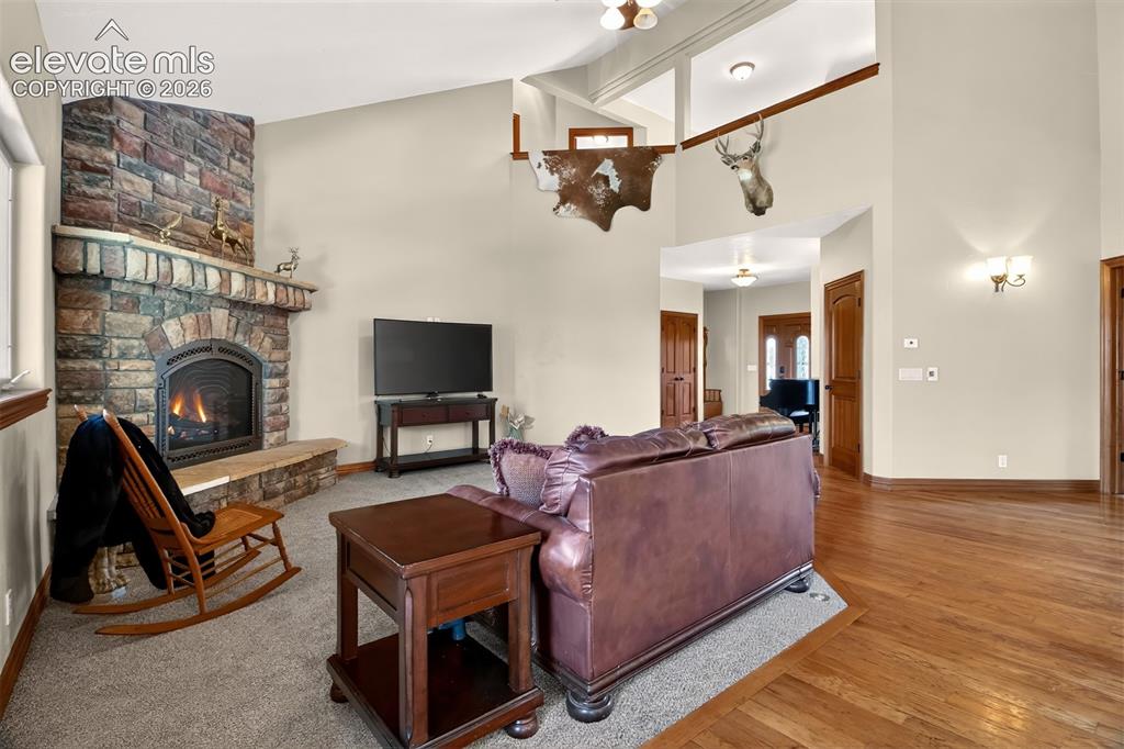 Image 7 of 48: Living Room