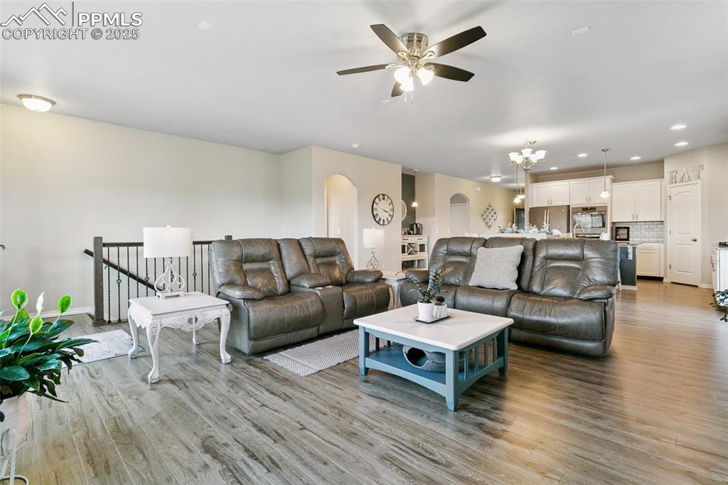 Image 15 of 50: Living Room