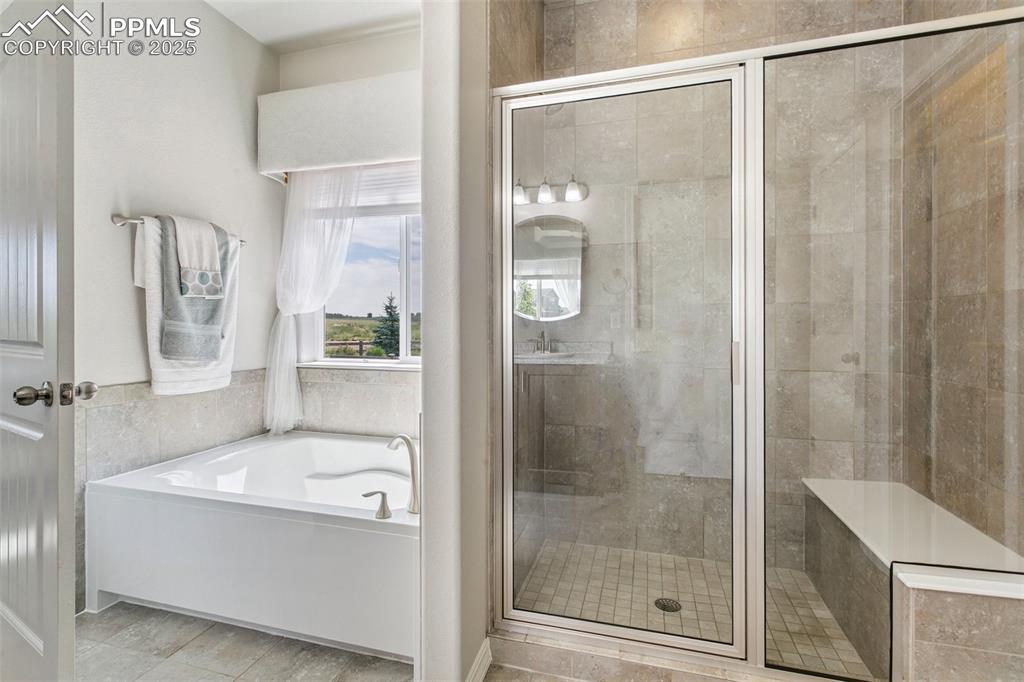 Image 21 of 50: Master Bathroom