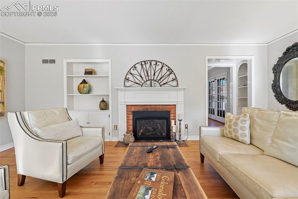 Image 3 of 48: Living Room