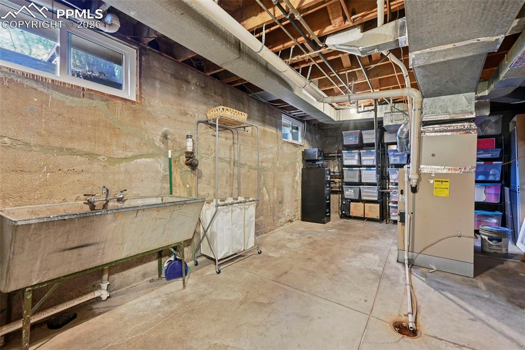 Image 47 of 48: laundry room, storage