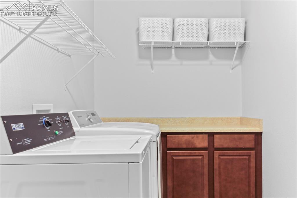 Image 22 of 34: Main Level Laundry 