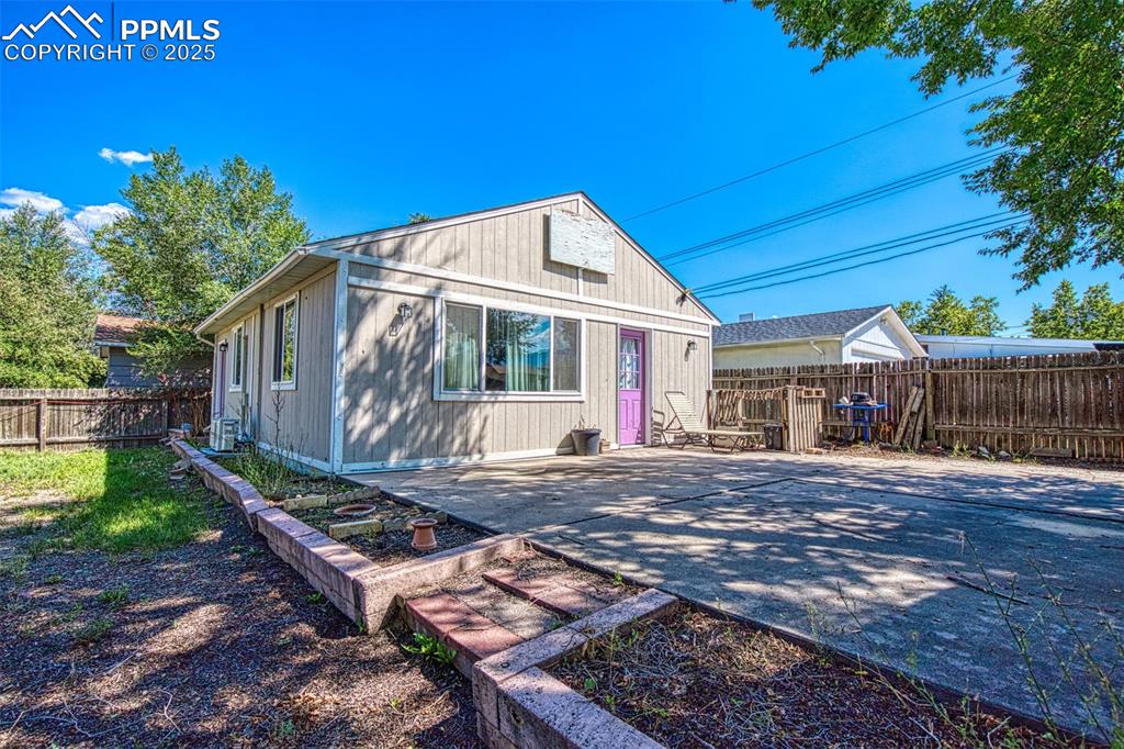 Image 22 of 36: ADU Studio